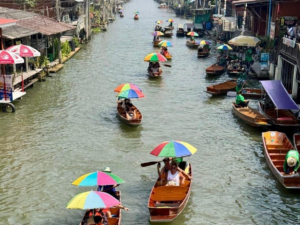 bangkok mae klong railway market + donsak saduak floating market with boat ride (sic transfer)